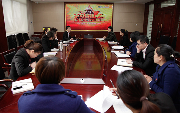 学习雷锋精神 弘扬企业正能量——安博官网团委召开学习雷锋精神座谈会