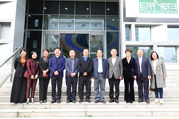 中共长沙市委常委、统战部部长谭小平一行莅临绿之韵调研指导