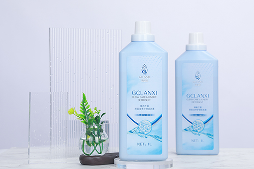 绿韵兰茜深层洁净护理洗衣液