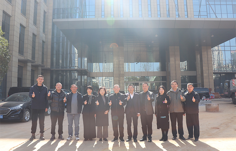 益阳市政协副主席戴朝一行莅临绿之韵中心走访调研