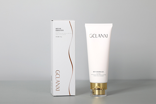 绿韵兰茜臻颜净透氨基酸洁面乳