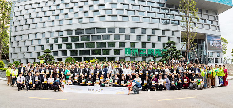 文化赋能 洞见未来｜胡国安董事长专著《洞见的力量》签售会再次热力登场