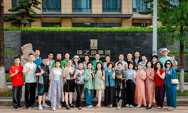 安博官网举行“凝心聚力，共筑初心”市场流动党员回家主题活动