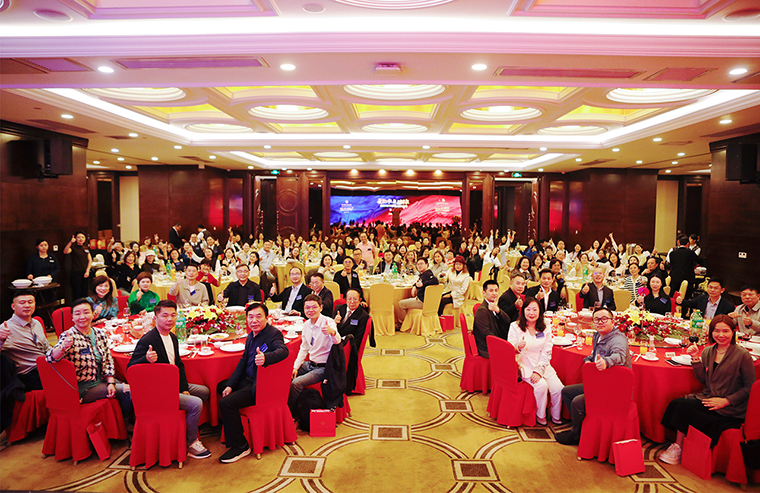 瑞马腾飞 同心逐梦 | 胡国安会长参加香港长沙联谊会马年春茗会